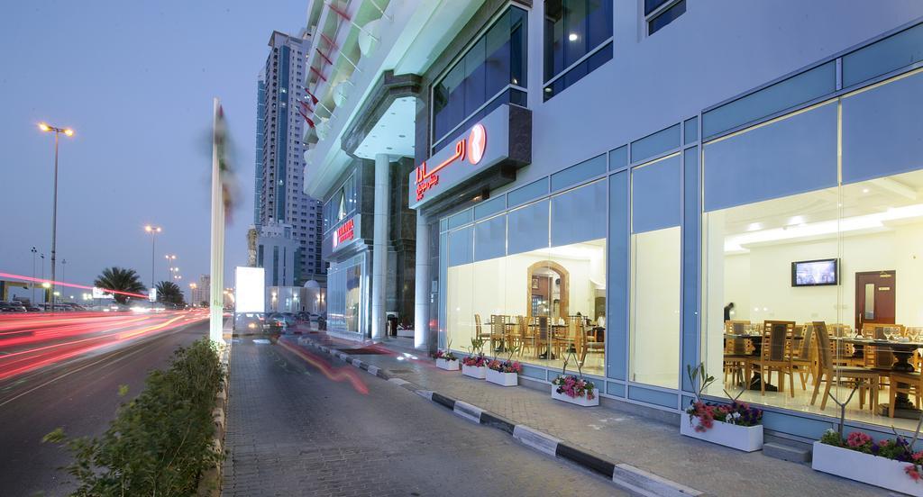 فندق رامادا باي ويندهام بيتش عجمان المظهر الخارجي الصورة
